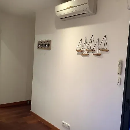 Avec Piscine A 150 M De La - * Руайян