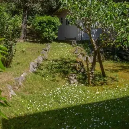 Avec Piscine A 150 M De La - *